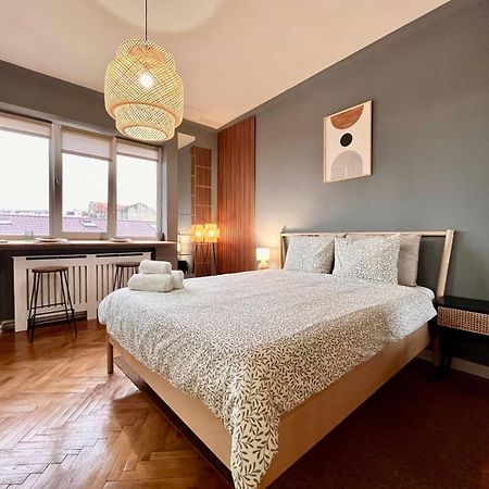 Woodie Studio With Premium Comfort By Piata Unirii Bukarest Eksteriør billede